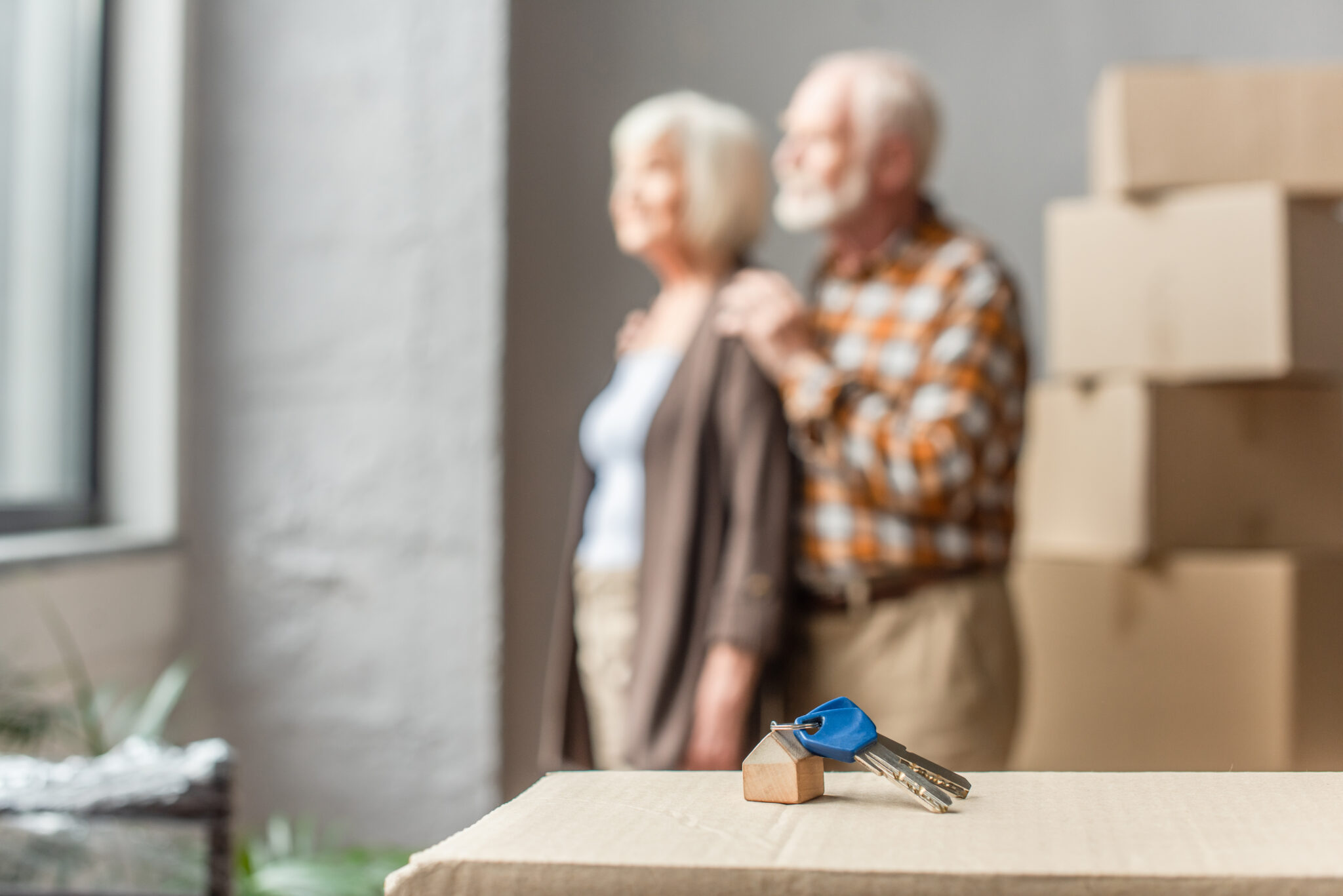 How To Coordinate a Move With Aging Parents in 2025